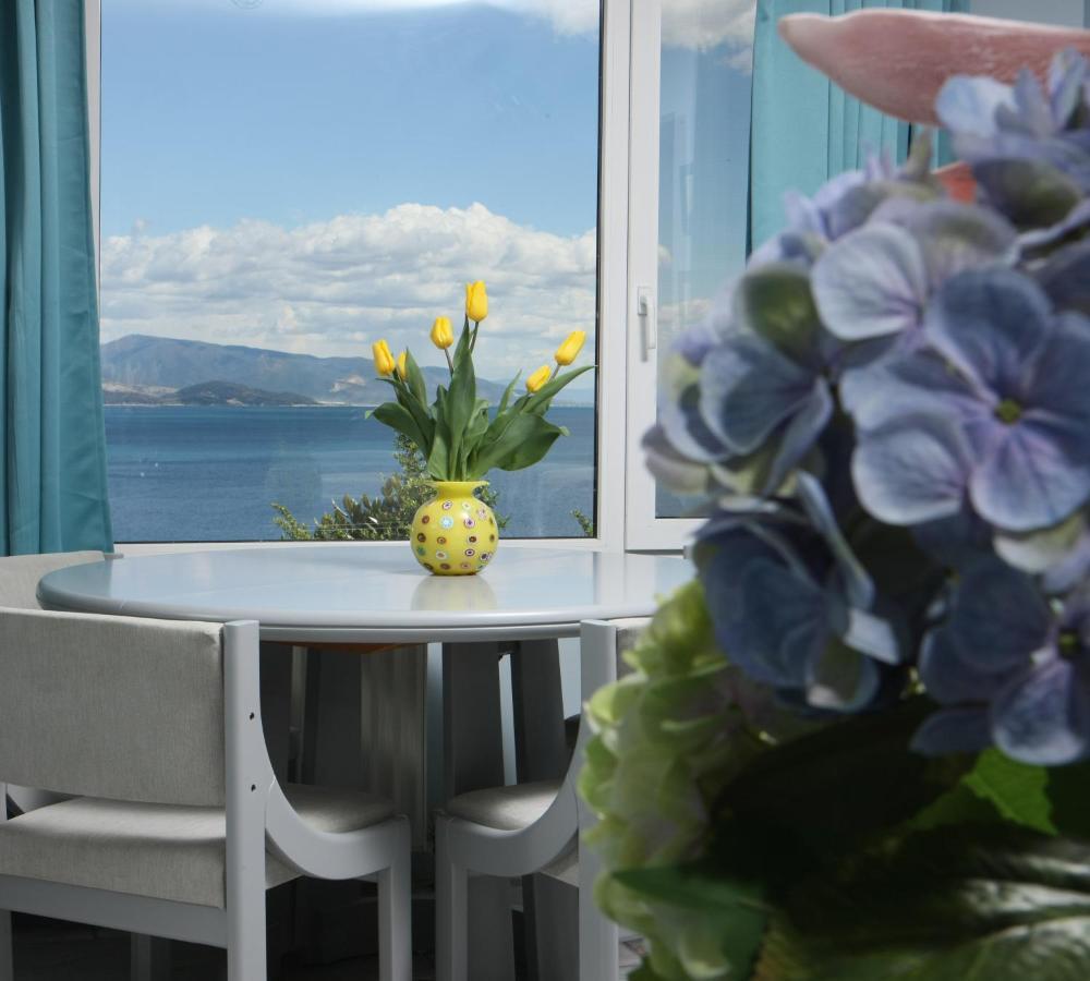 Kon&Kona Hrakleitsa Apartment Nea Iraklitsa Екстериор снимка